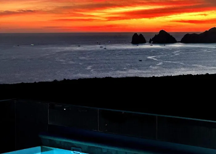 2nd Floor Sea Views And The Sunrises In Cabo Apartment *