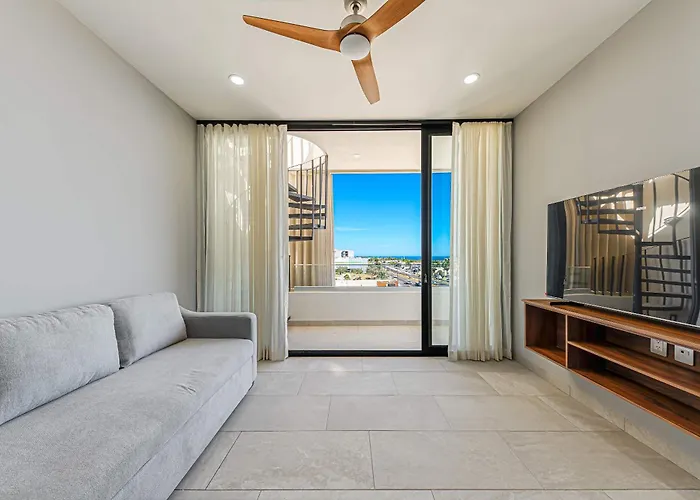 2nd Floor Sea Views And The Sunrises In Cabo Apartment *